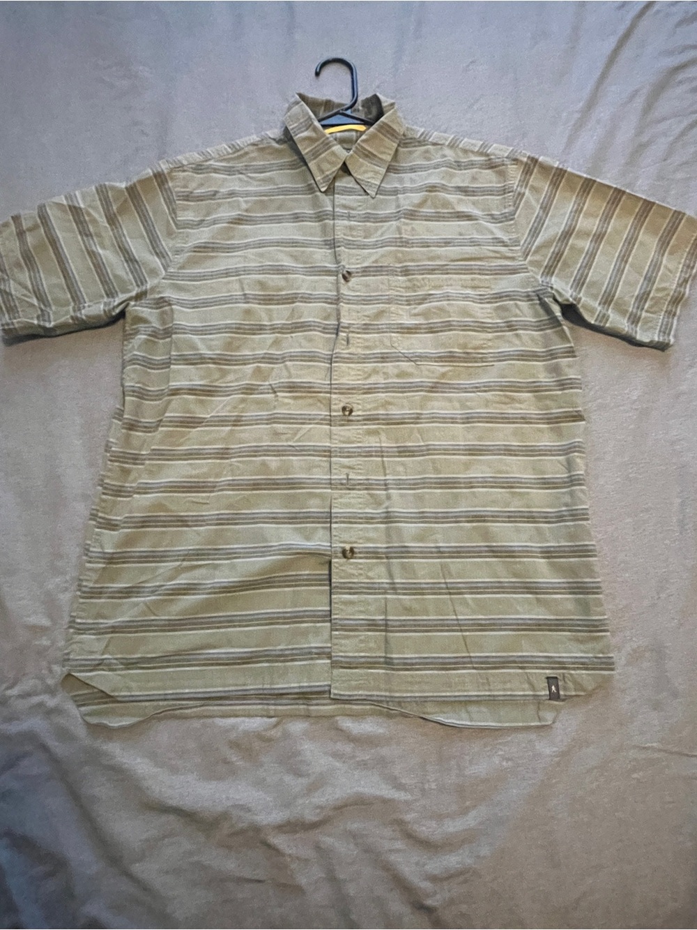 Royal Robbins Men's Short Sleeve Button-Down Shirt in Sage and Cream Stripes